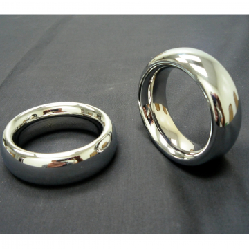 Donut Style Cockring in Chrome