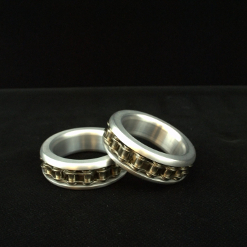 Biker Chain Glans Ring in Aluminum