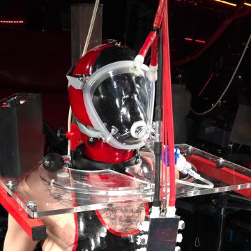 Aerosol Mask With Handpump